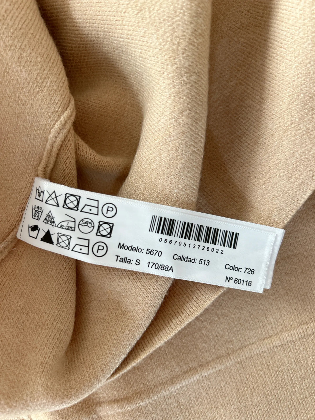 Massimo Dutti-poncho NWOT