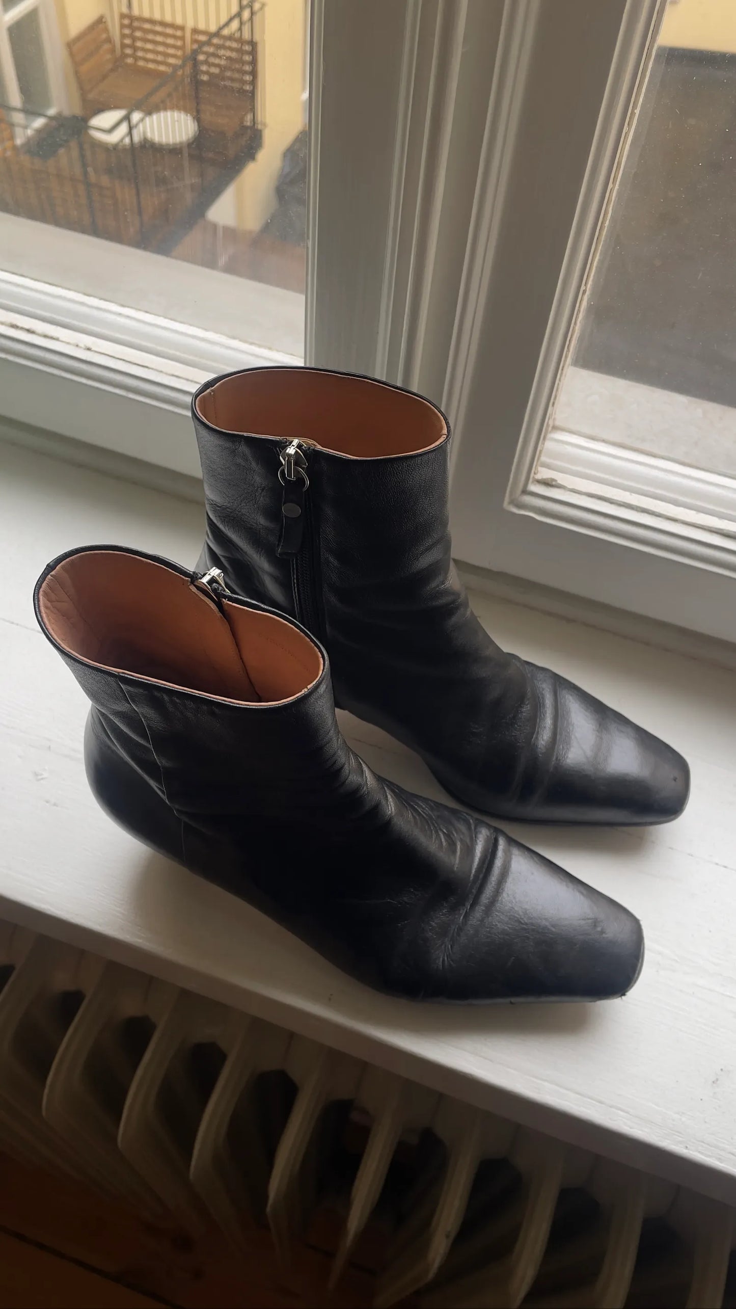 Arket Boots