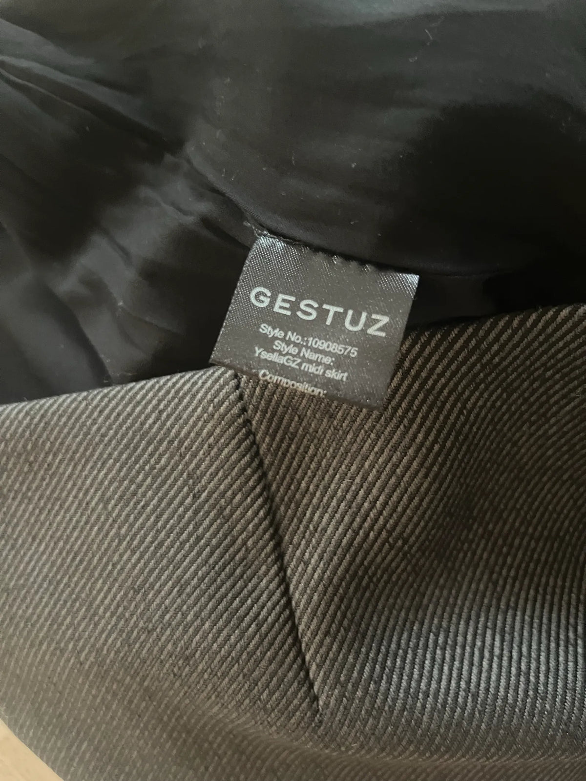 Gestuz Ysella Midi-kjol