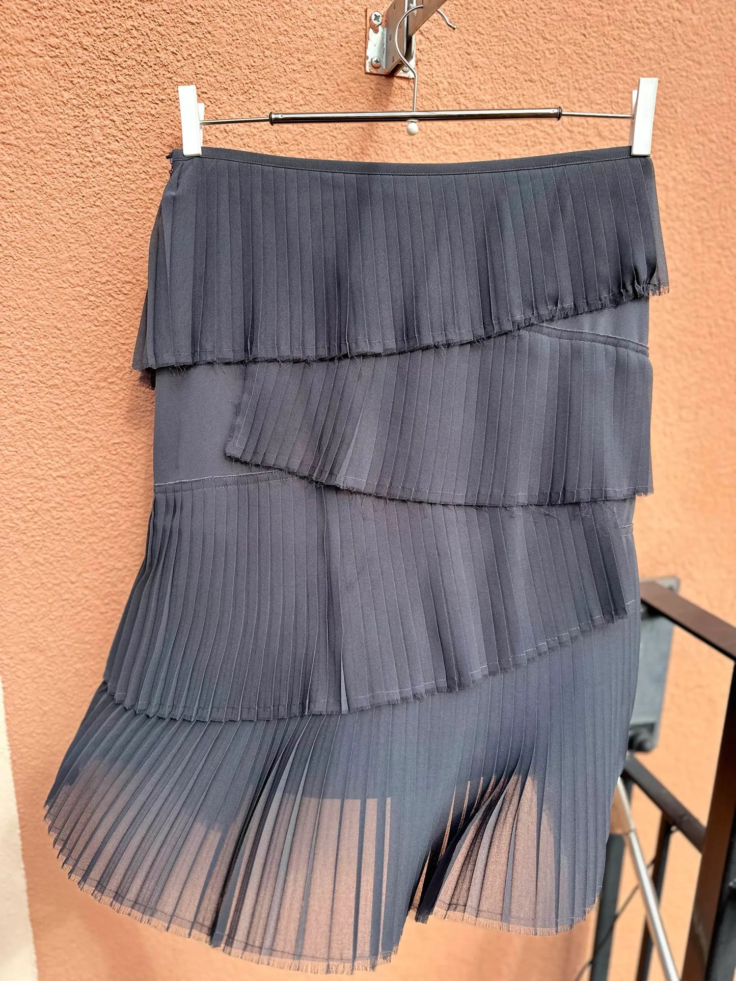 Ahlvar Gallery Skirt