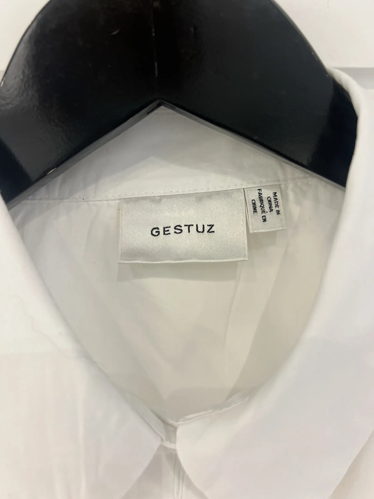 Gestuz-skjorta
