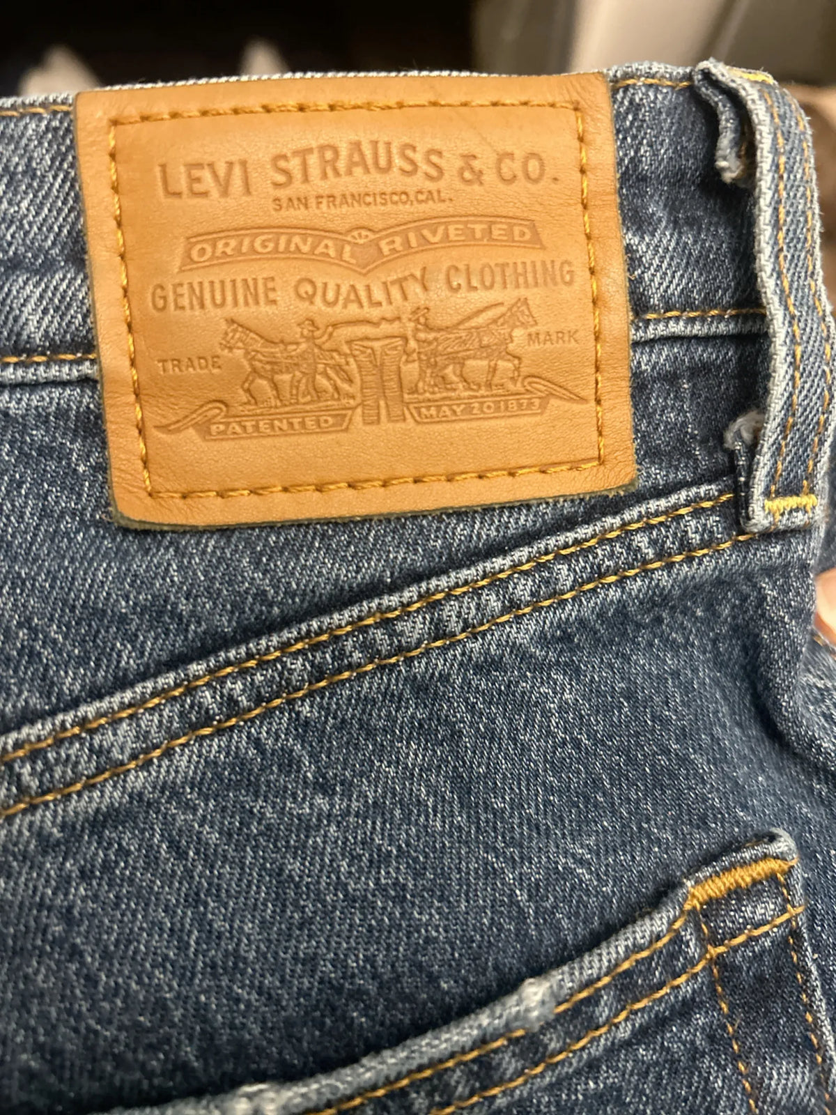 Levi's Ribcage Straight Ankle Jeans