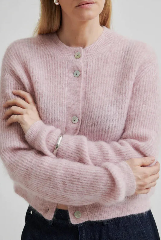 Second Female-ullkofta NWOT