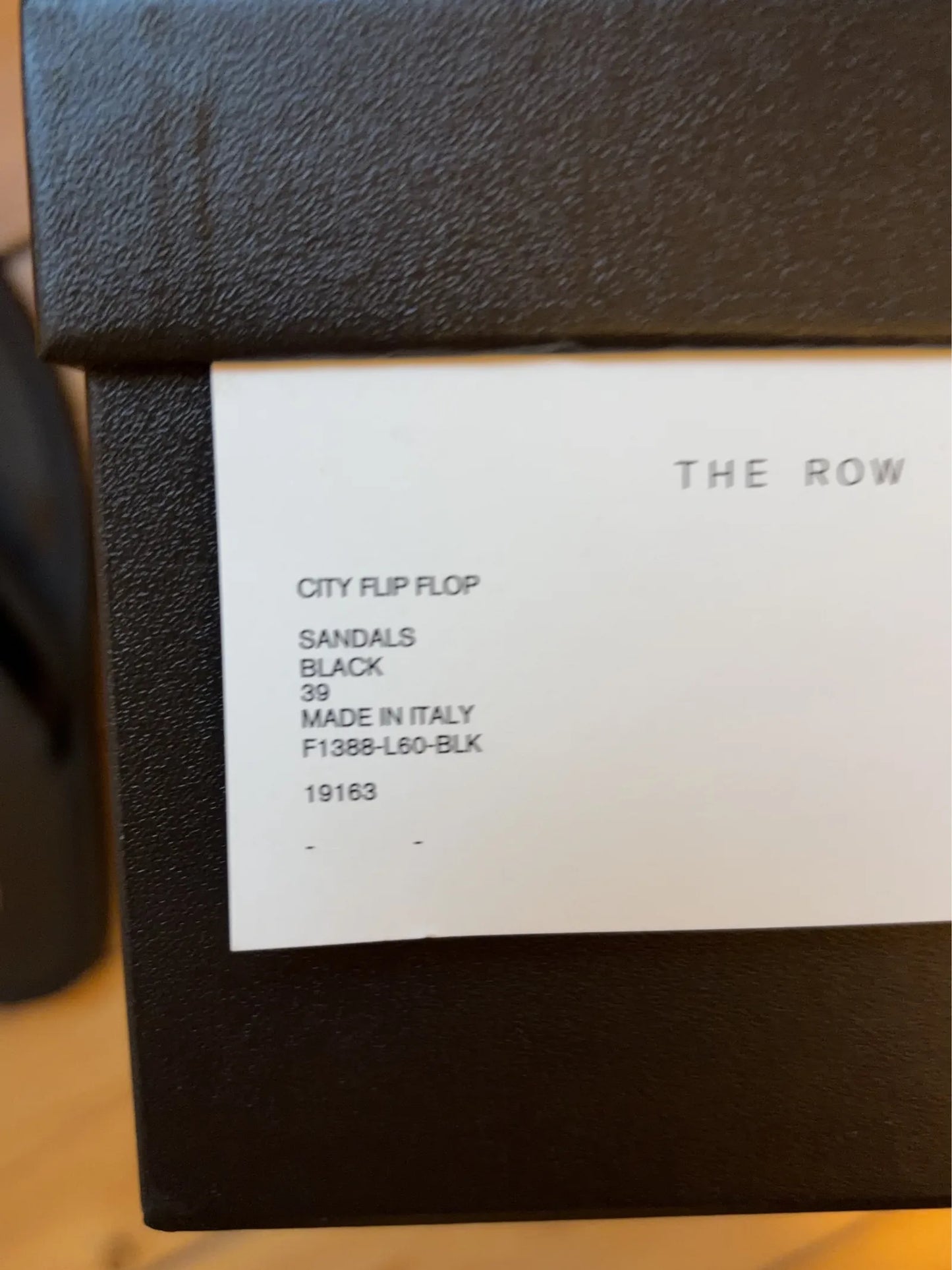 The Row City Flip Flop-skinnflip-flops