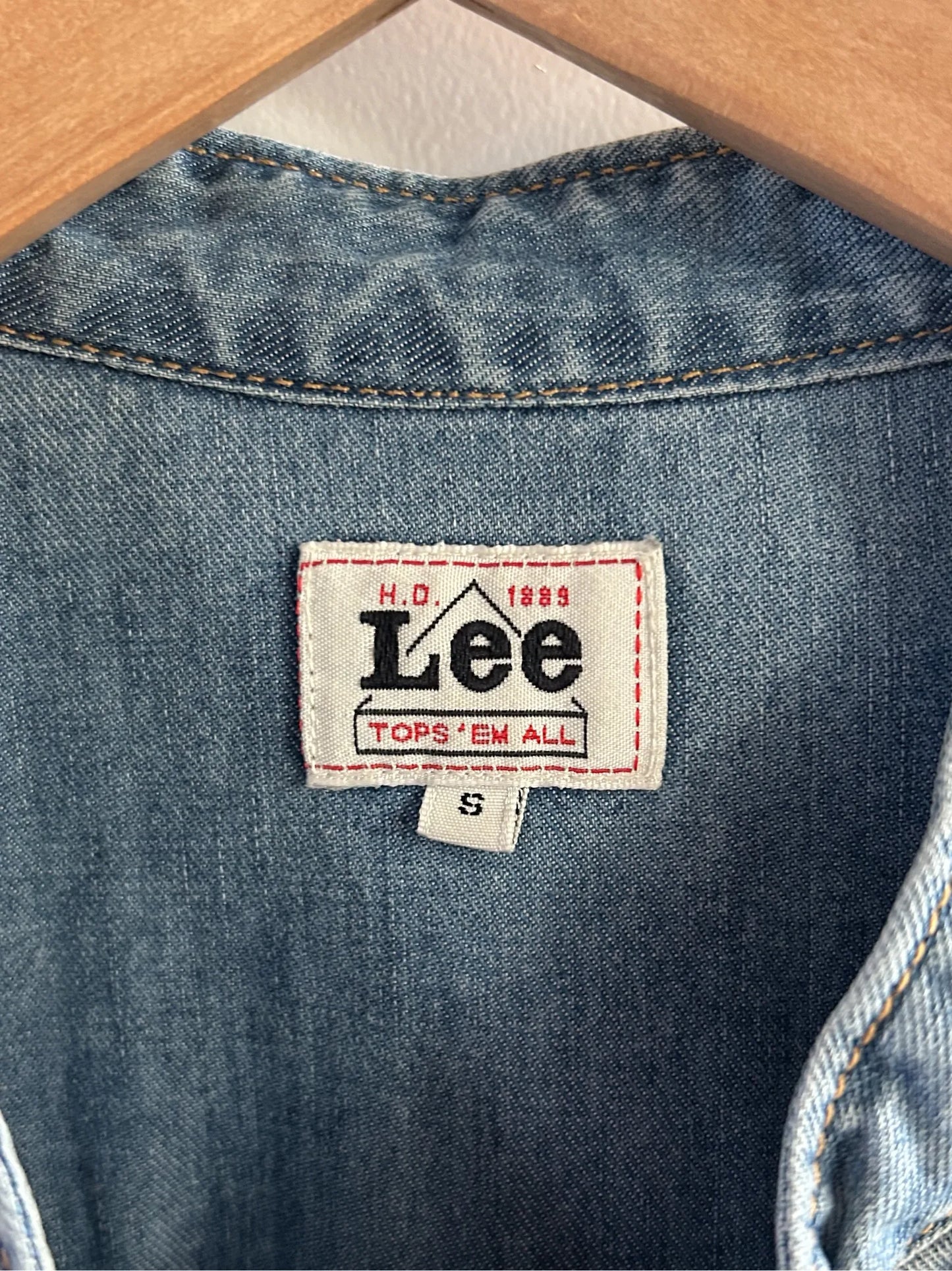 Lee Shirt