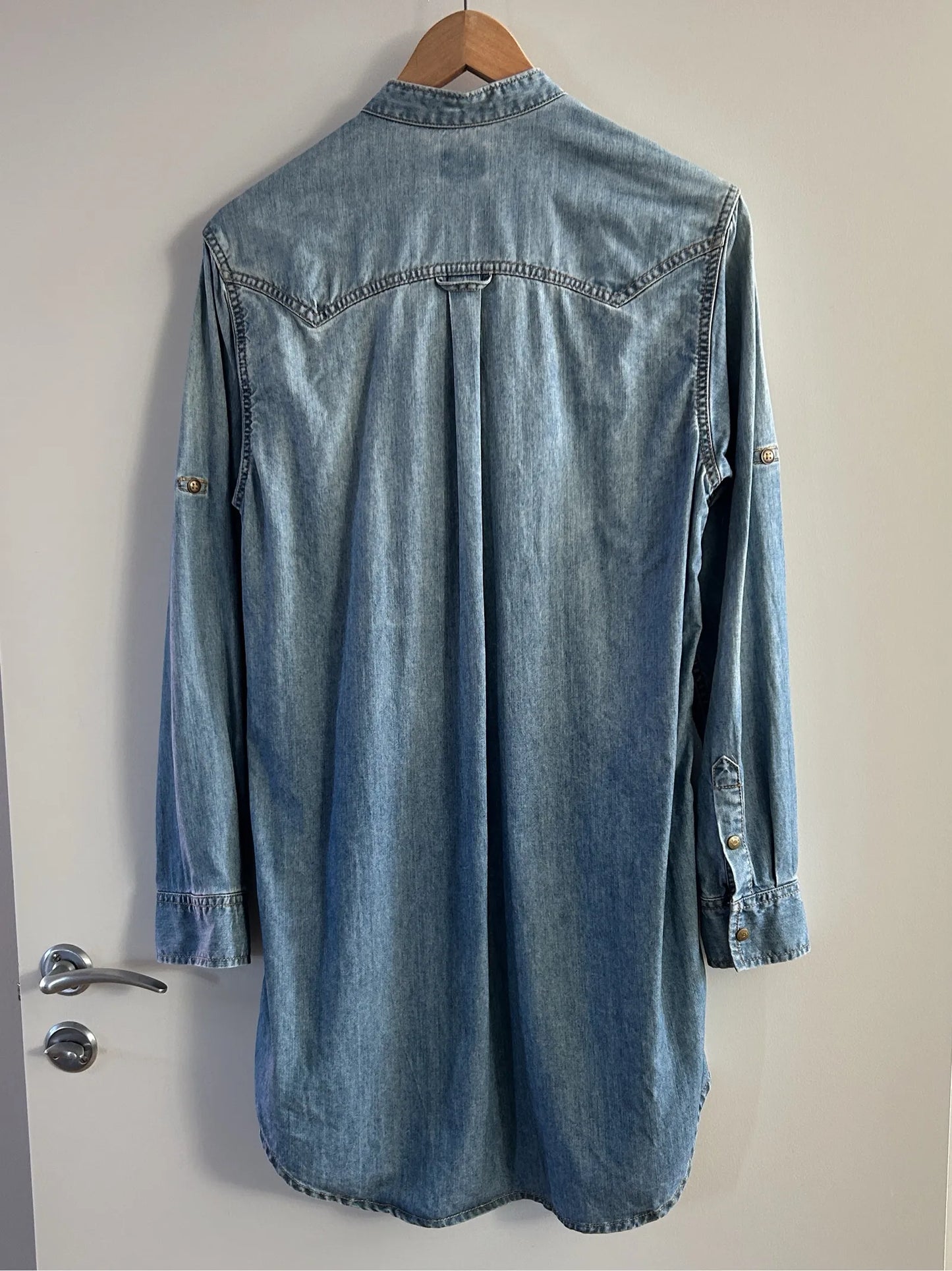 Lee Shirt