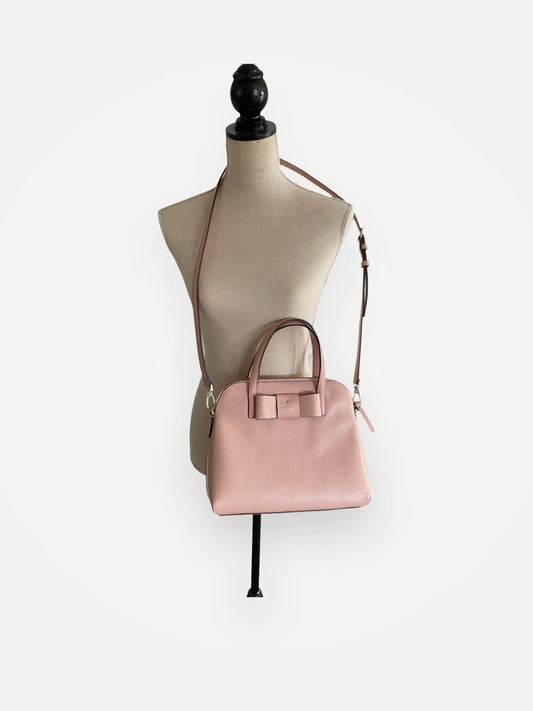 Kate Spade Vet Ej-skinnaxelremsväska NWOT