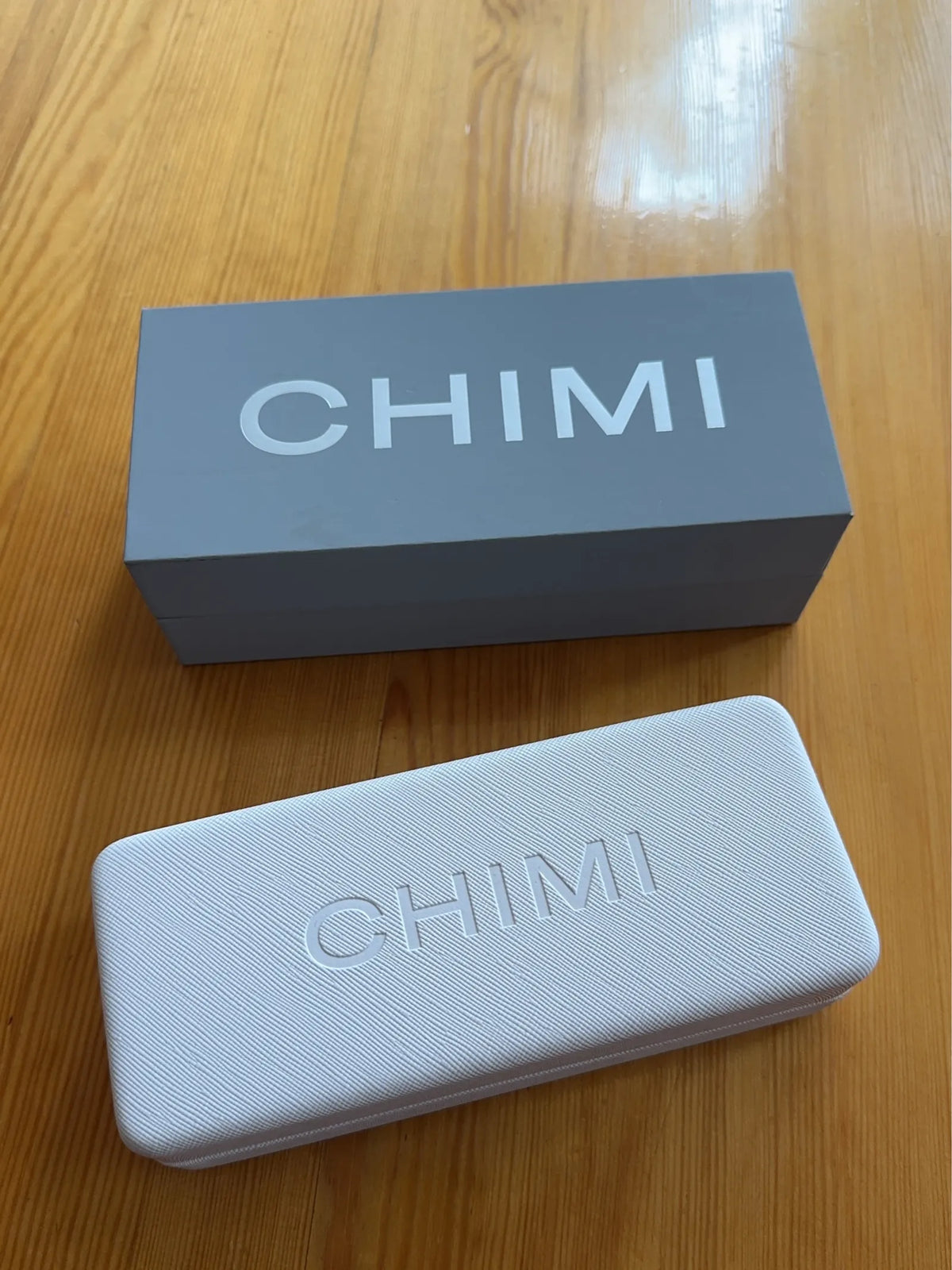 Chimi-solglasögon NWOT