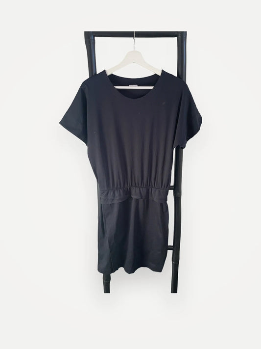 Filippa K-klänning