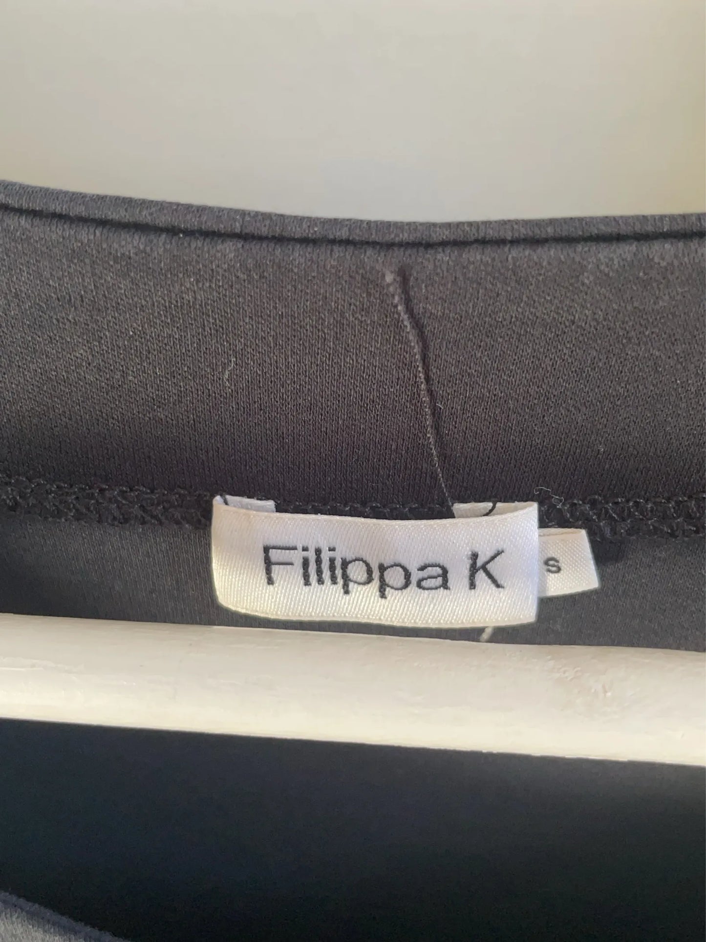 Filippa K-klänning