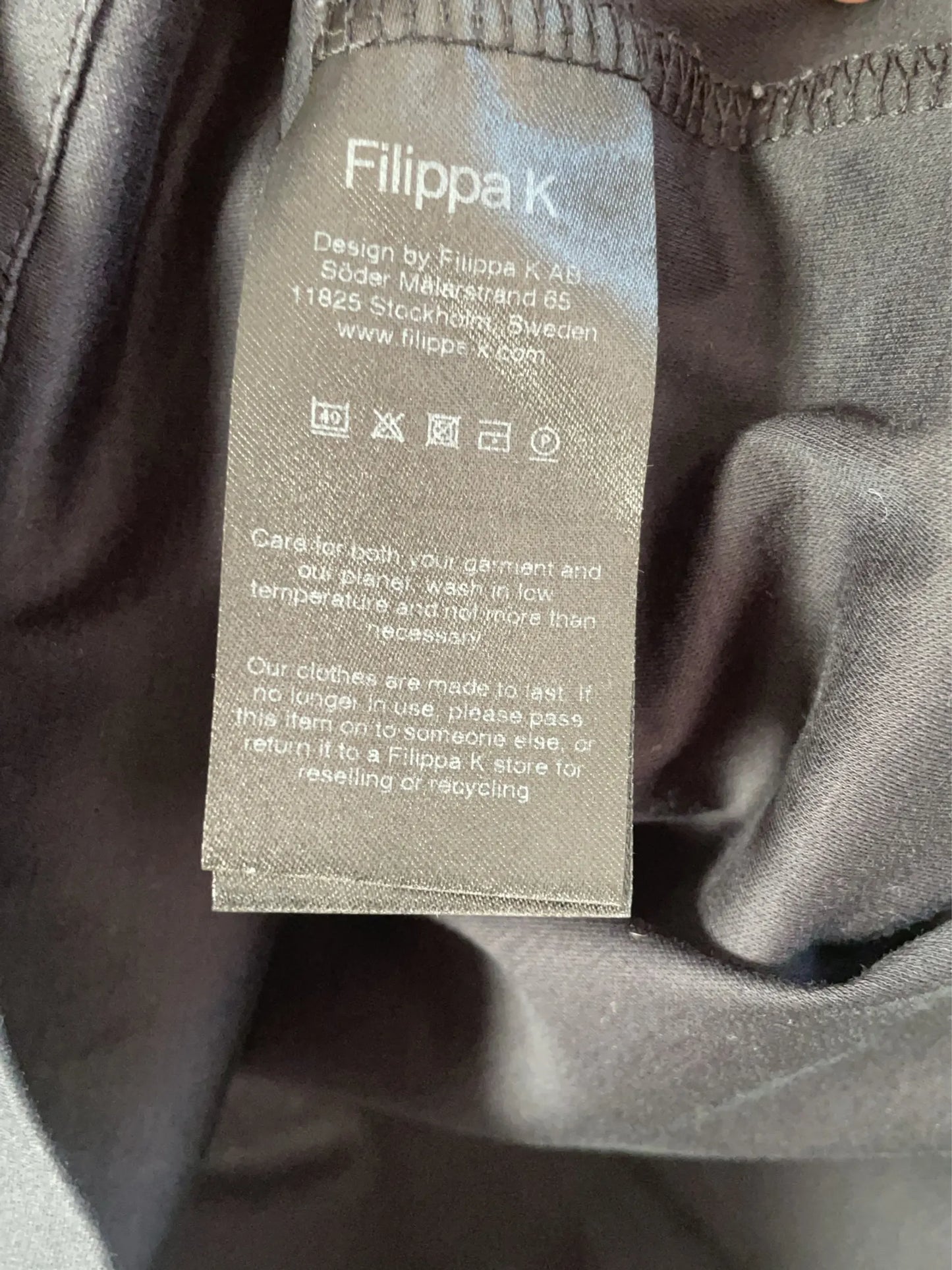 Filippa K-klänning