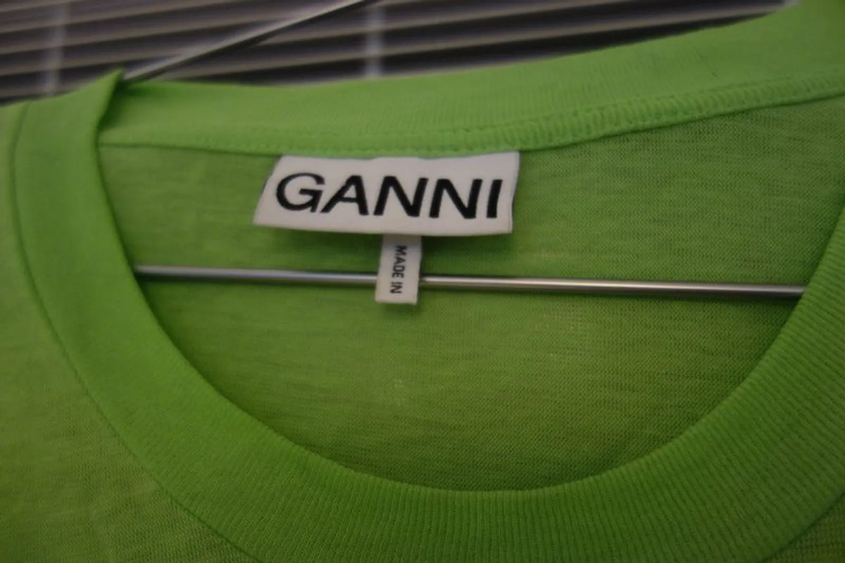 Ganni-tröja