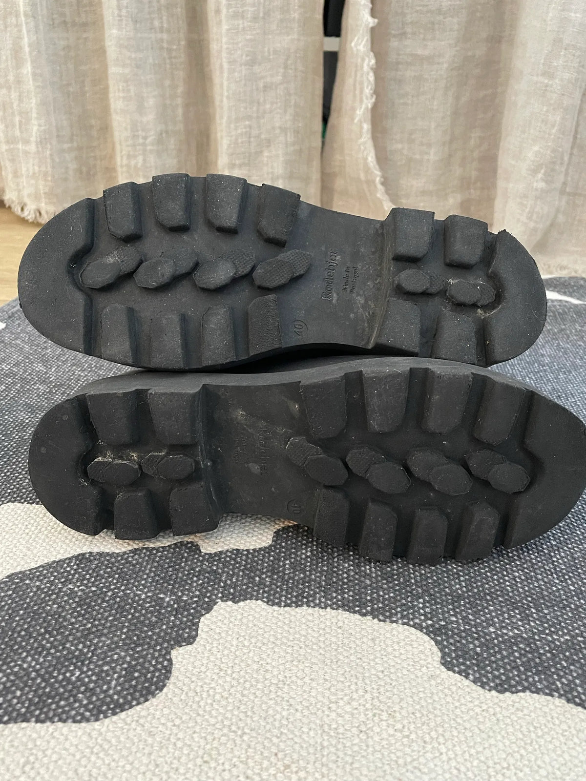 Rodebjer-skinnboots