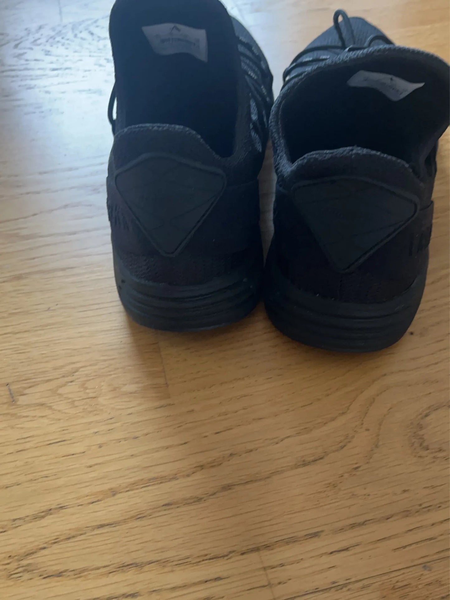 Arket-sneakers NWOT