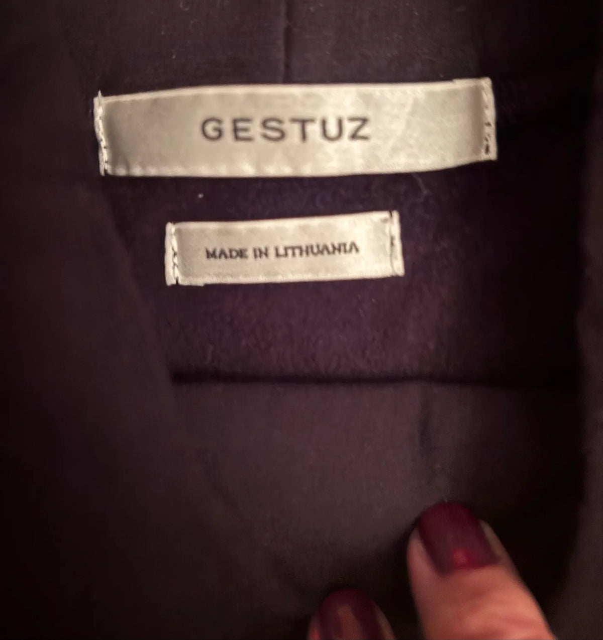 Gestuz Top