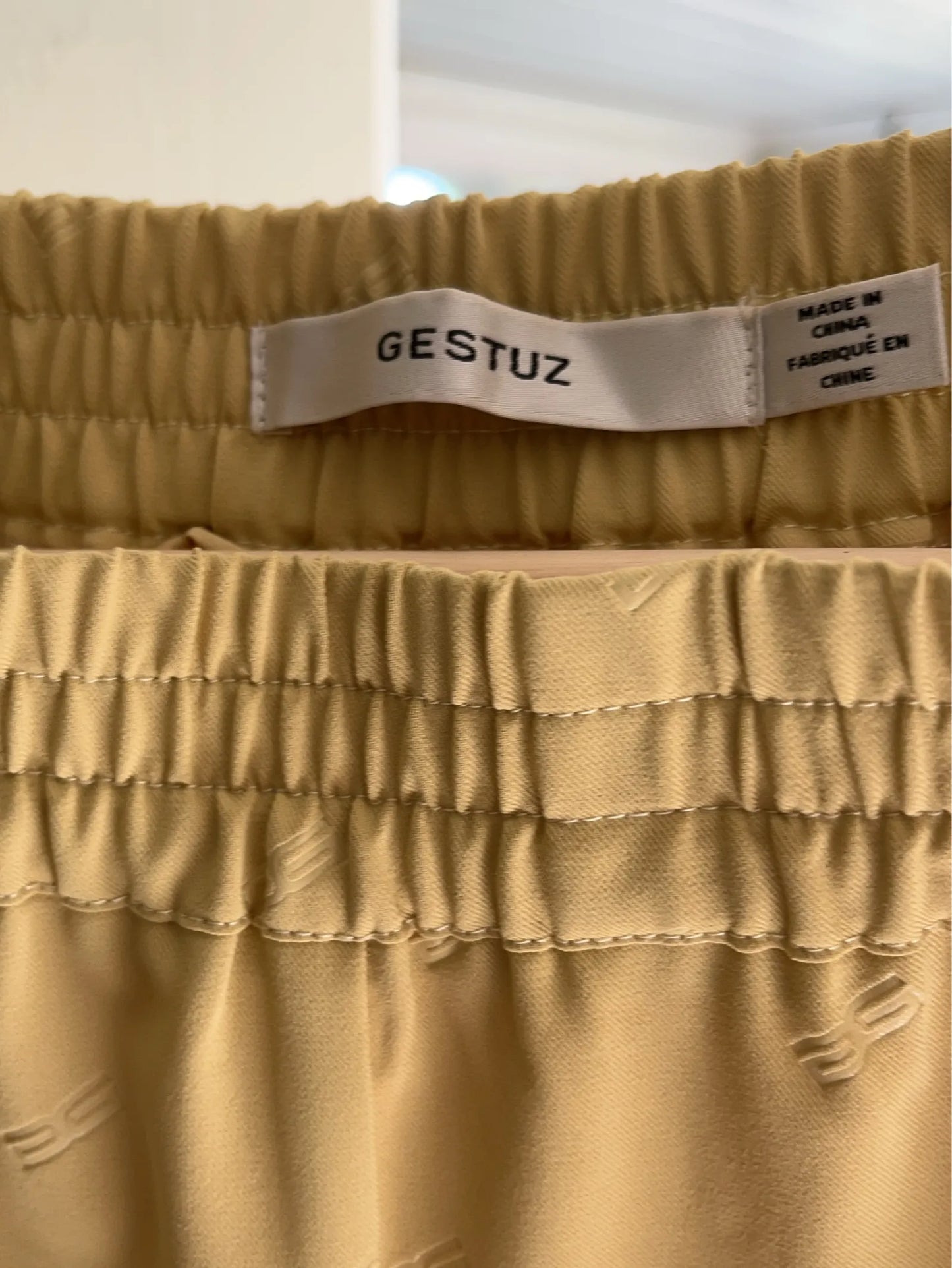 Gestuz-byxor