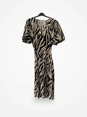 Object Dress