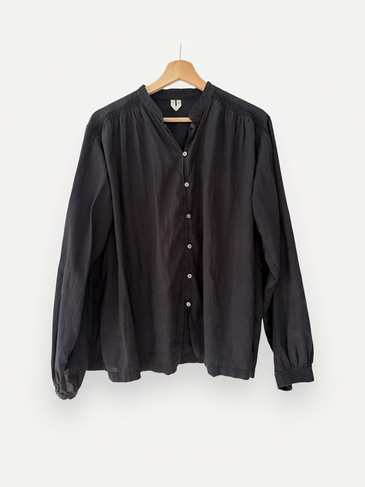 Arket-blus
