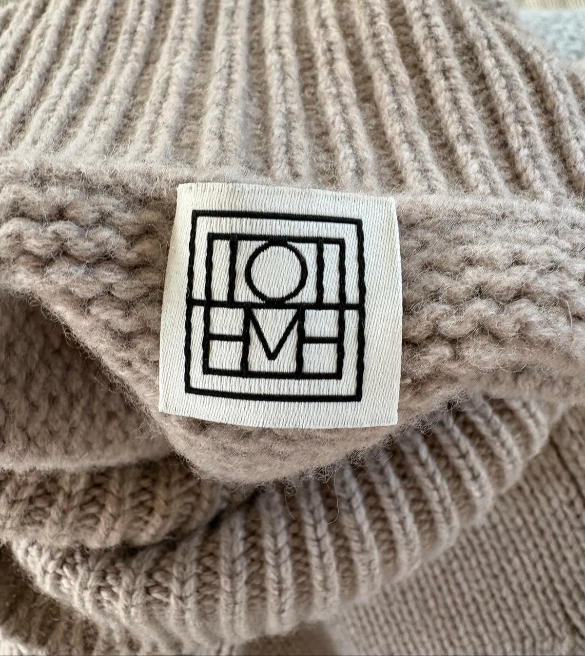 Toteme Turtleneck