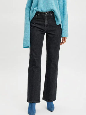 Gestuz Lucia Hw Straight Noos5 Style Nr 10907700-jeans