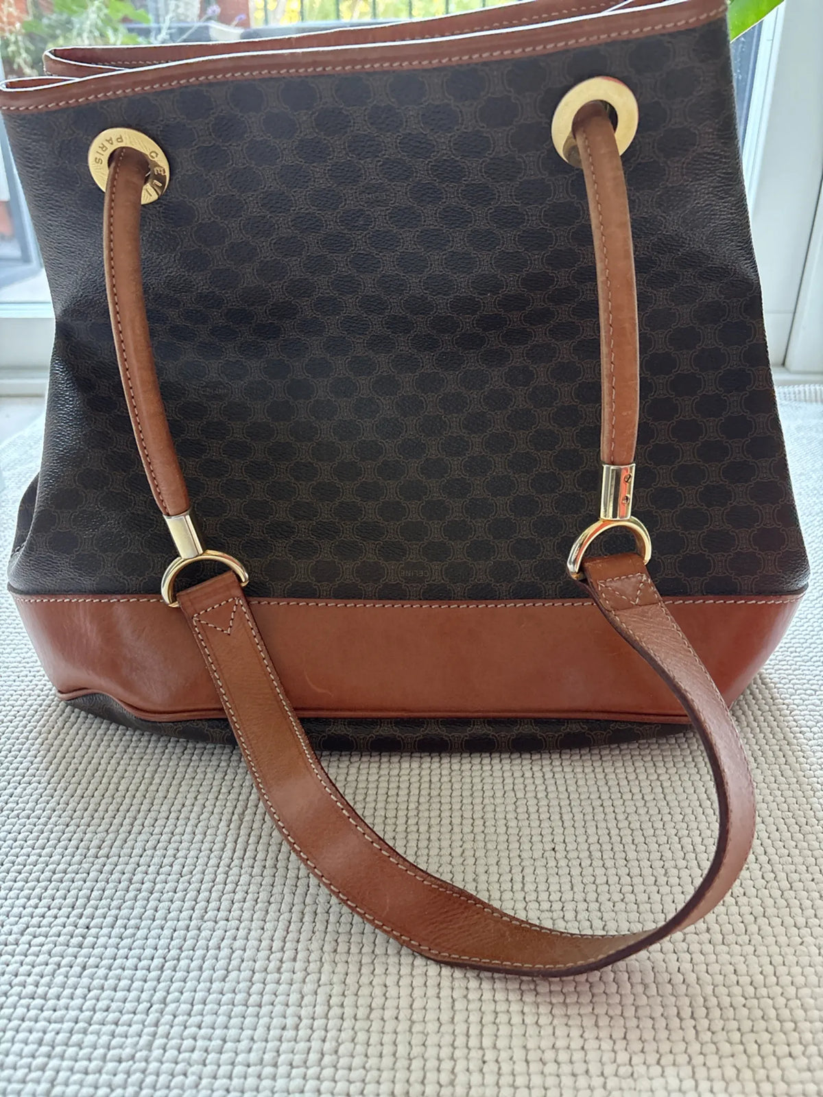 Céline Mo8 Shoulder bag