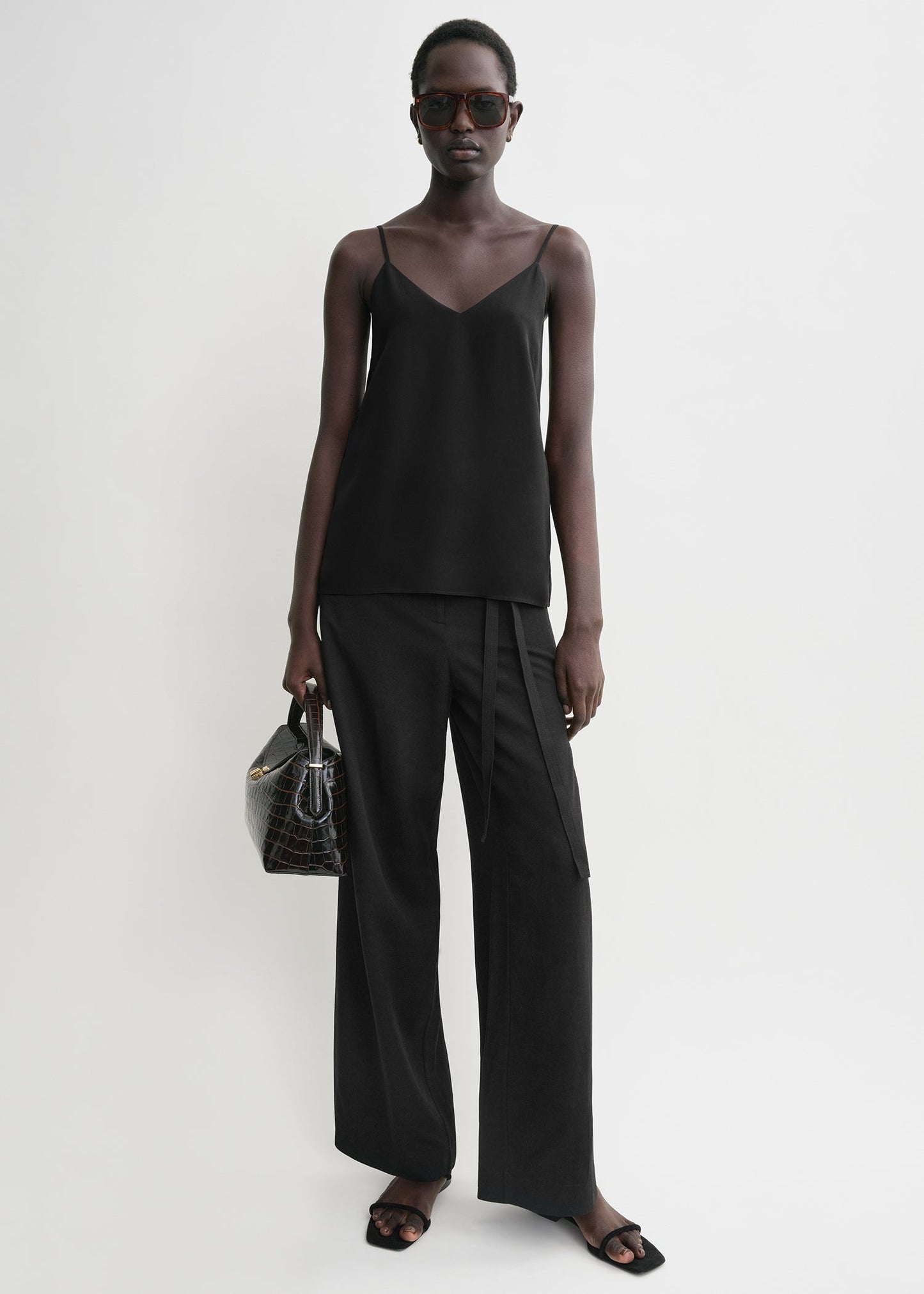 Toteme Crepe Black Satin Cami Top-topp NWT