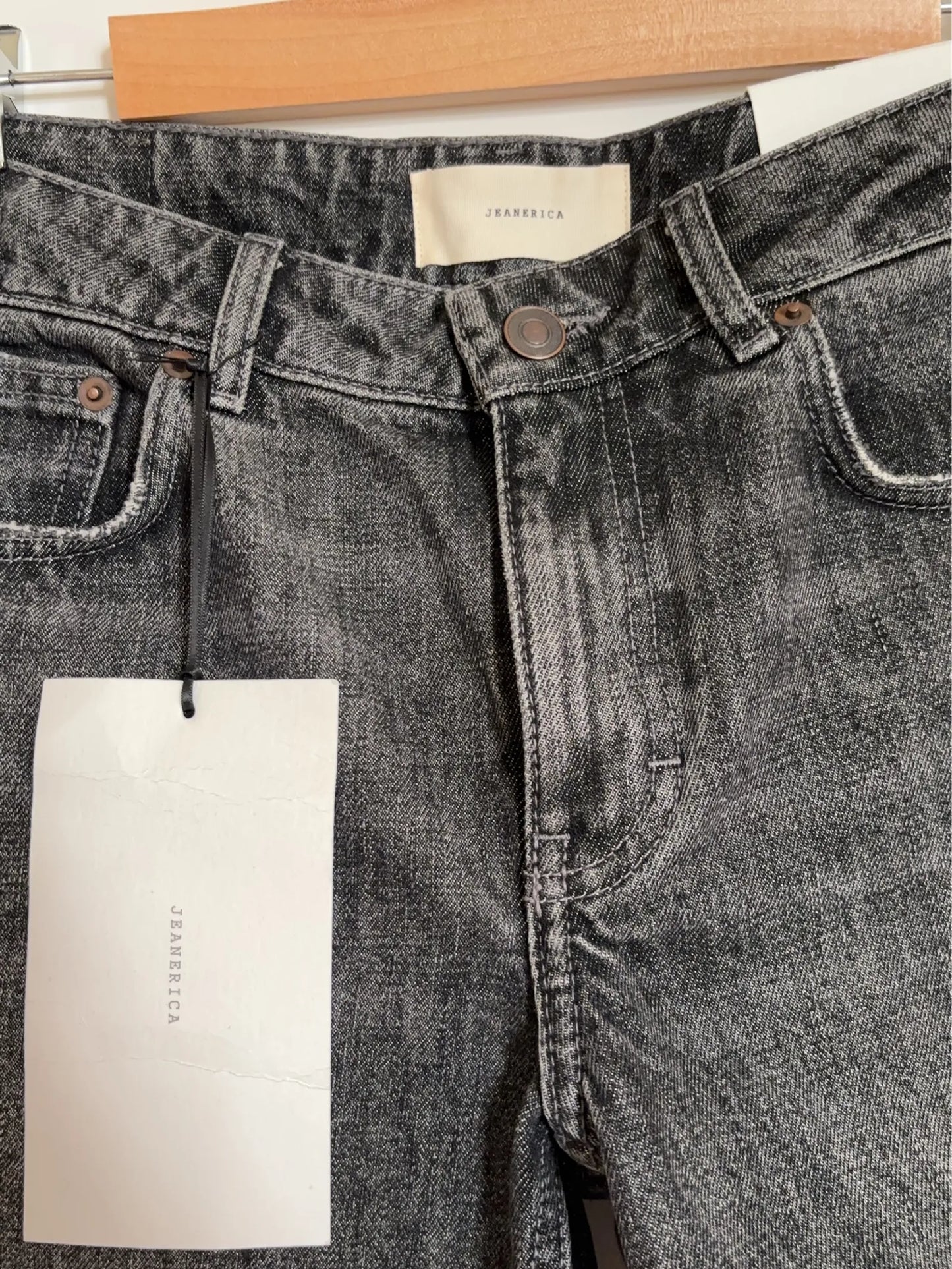 Jeanerica Como-jeans NWT