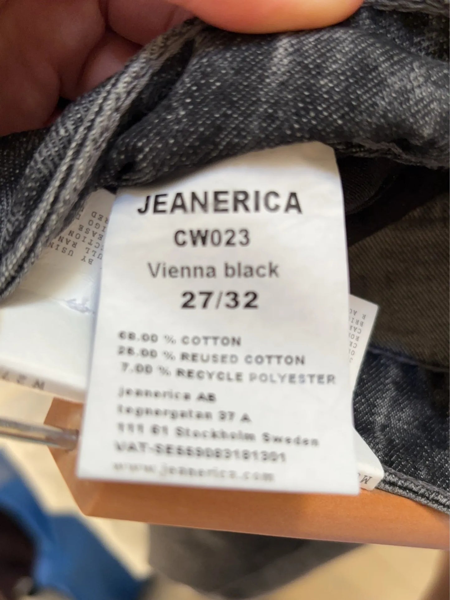 Jeanerica Como-jeans NWT