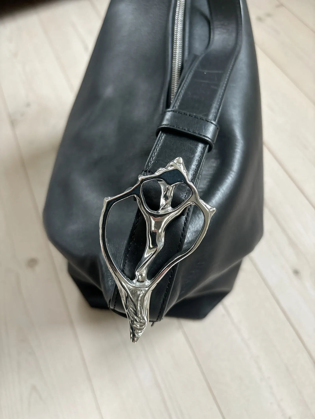 Rodebjer The Seashell Leather Tote-skinnaxelremsväska