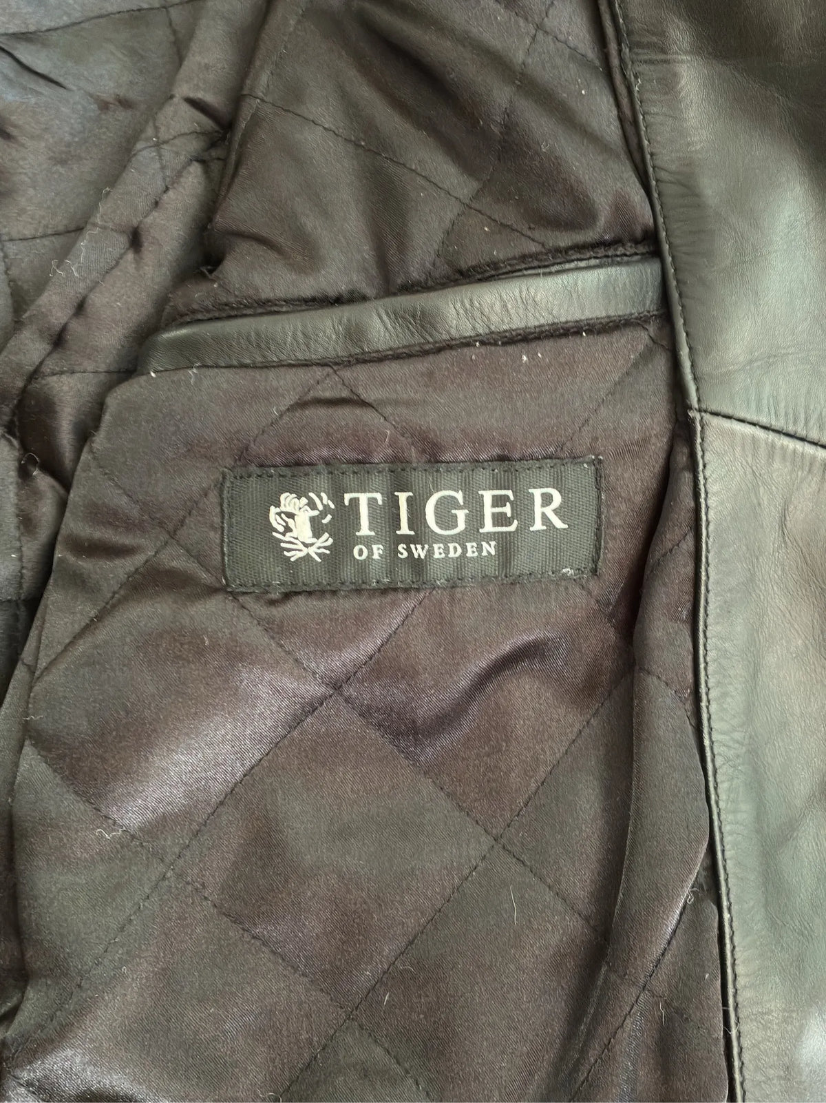 Tiger of Sweden-skinnjacka