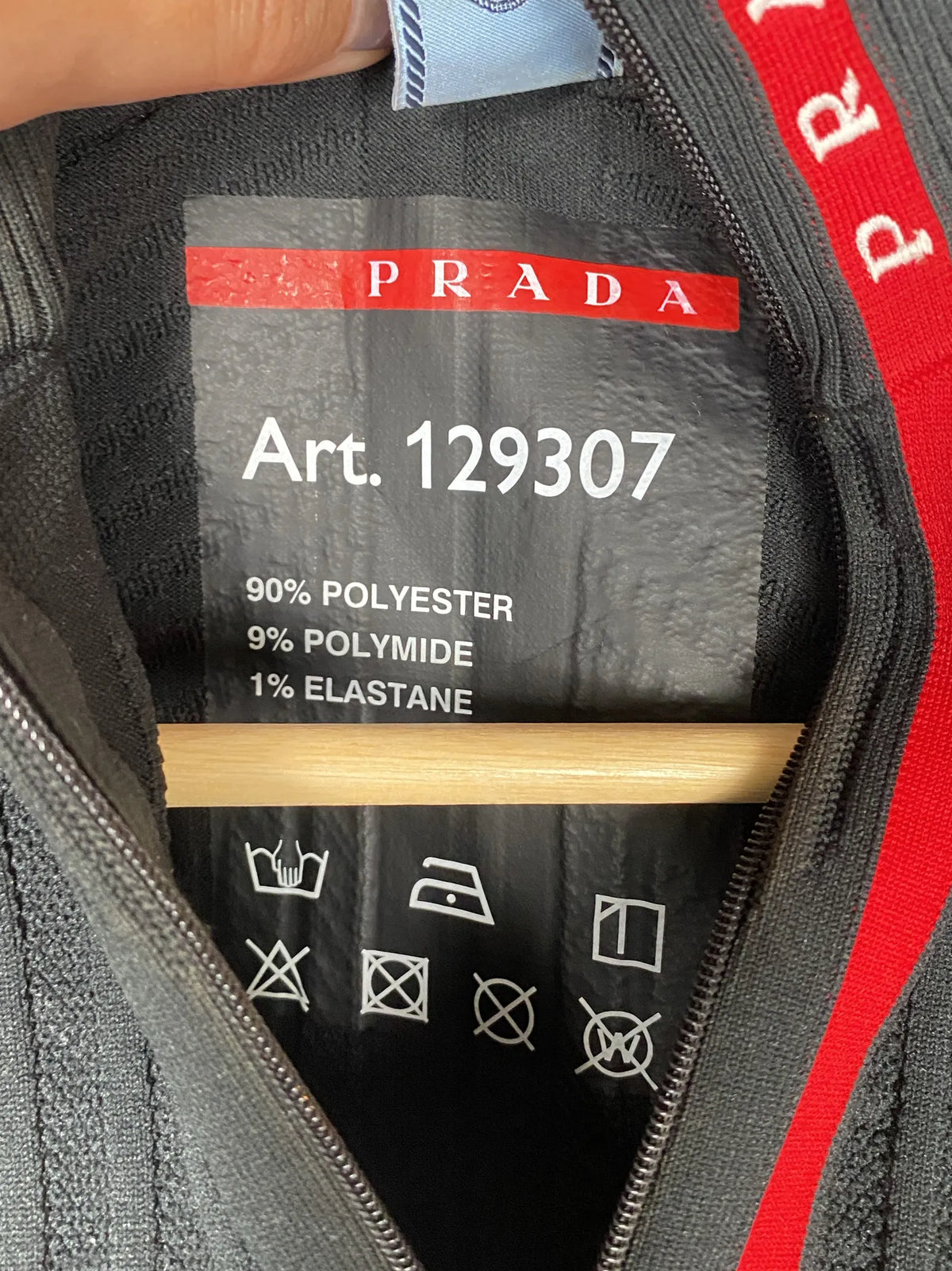 Prada-polotröja
