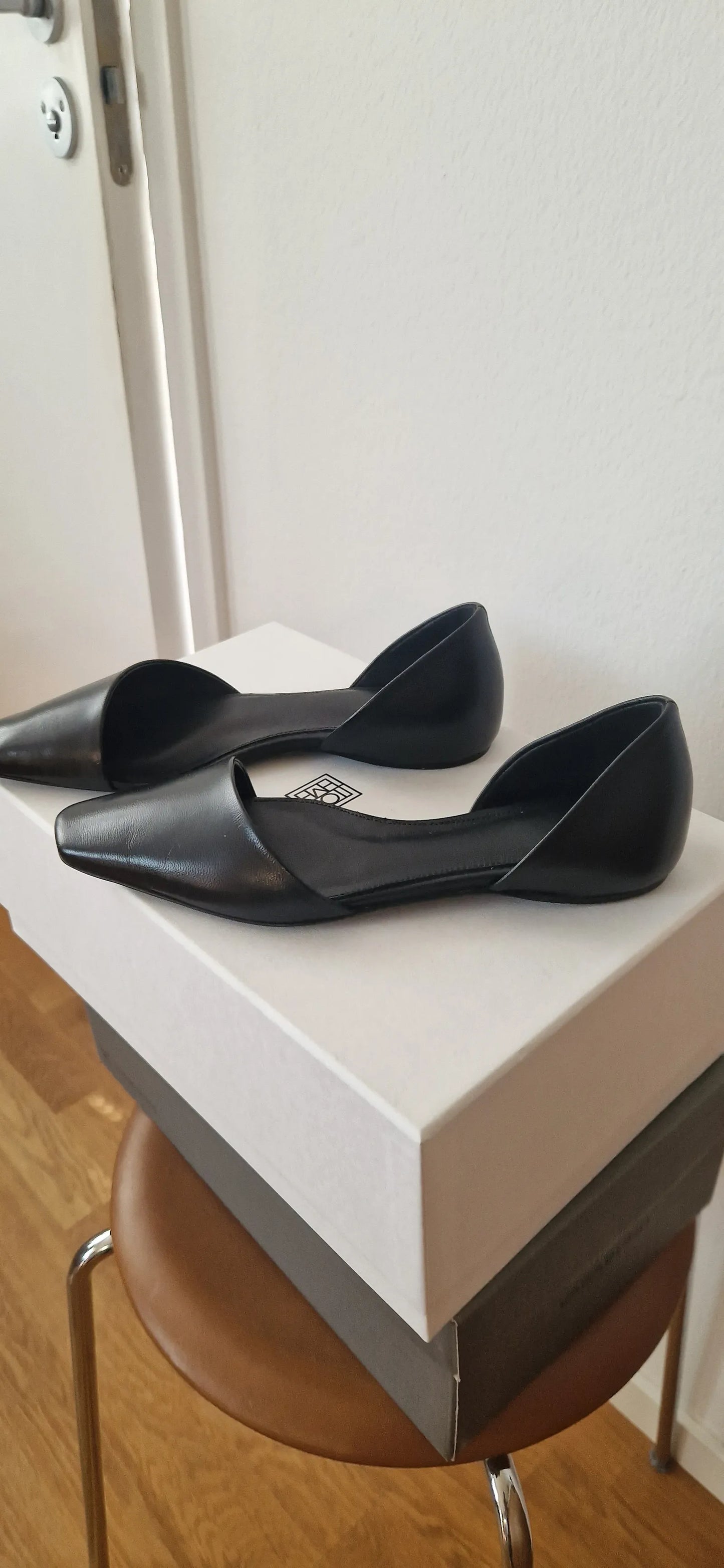 Toteme 241-was1076-le0046 Shoes