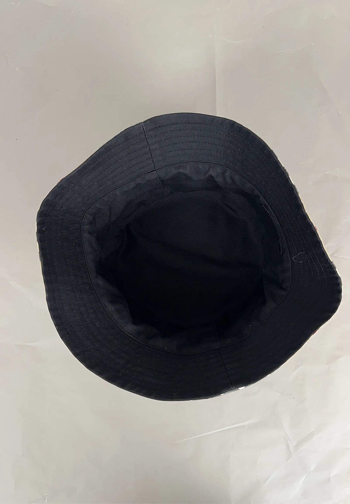 Burberry-hatt