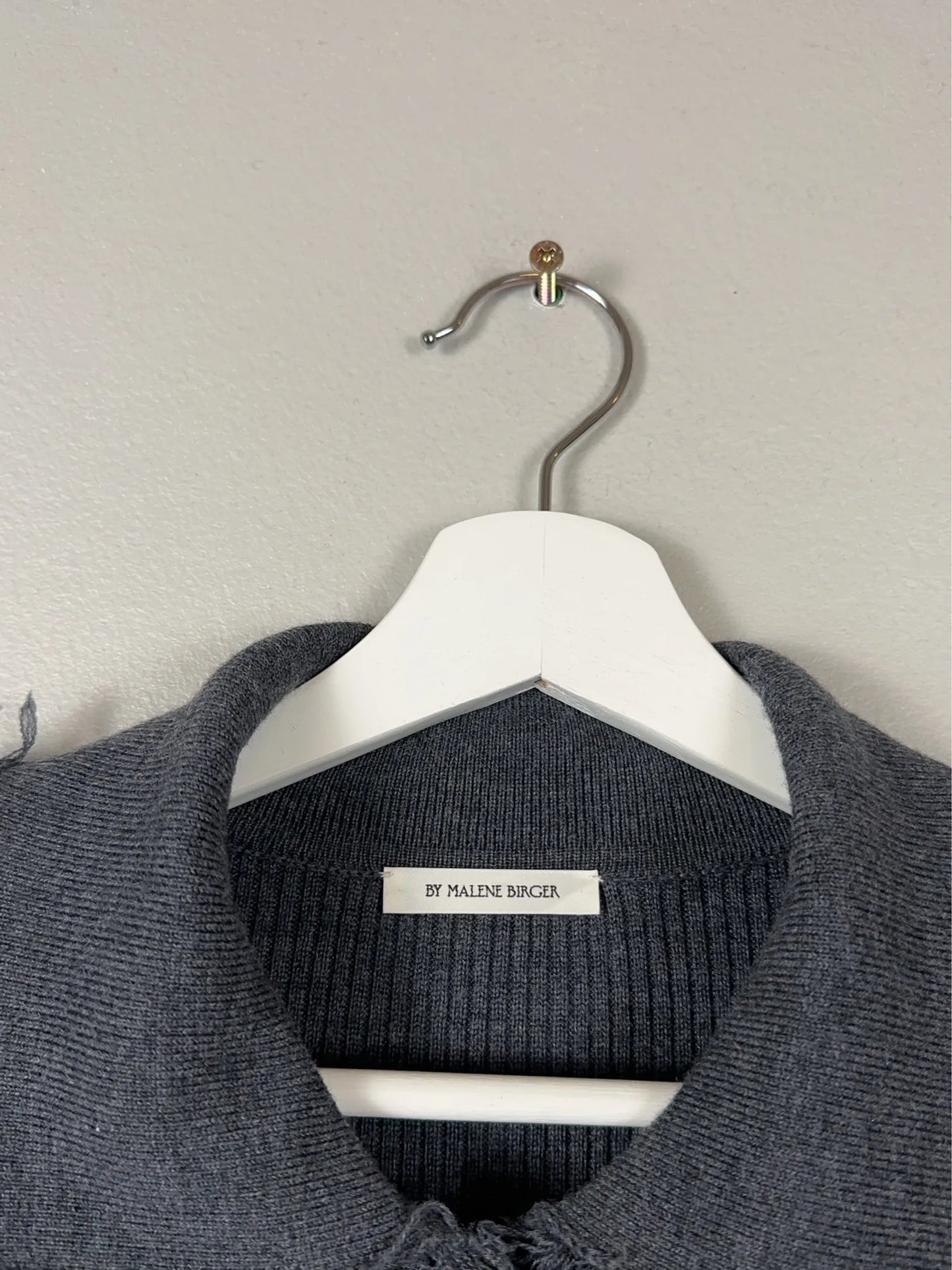 By Malene Birger Tonai-ullklänning