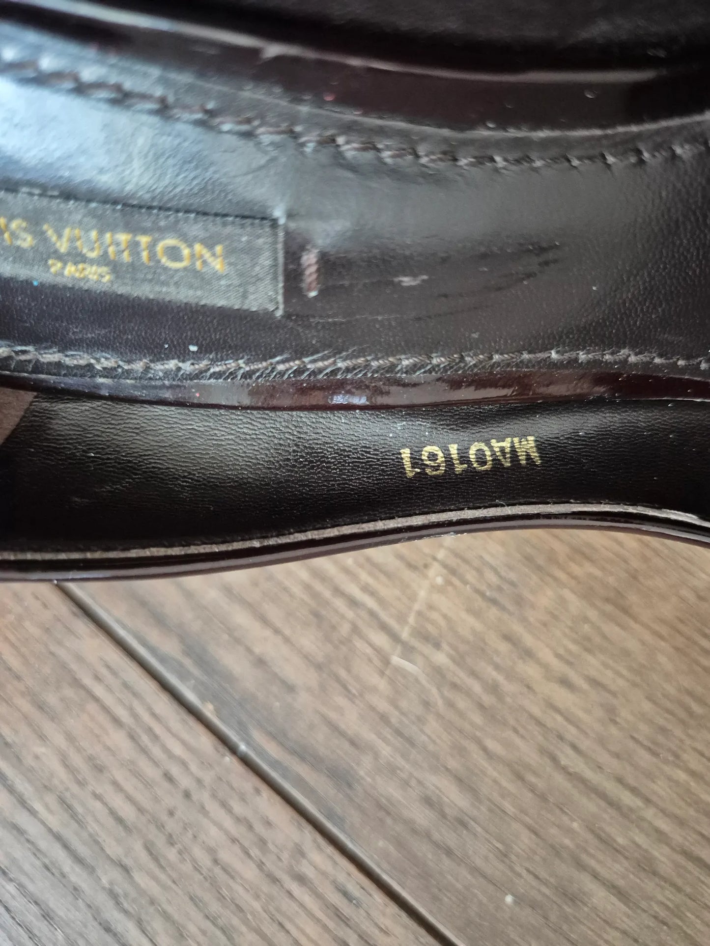 Louis Vuitton-skinnklackar