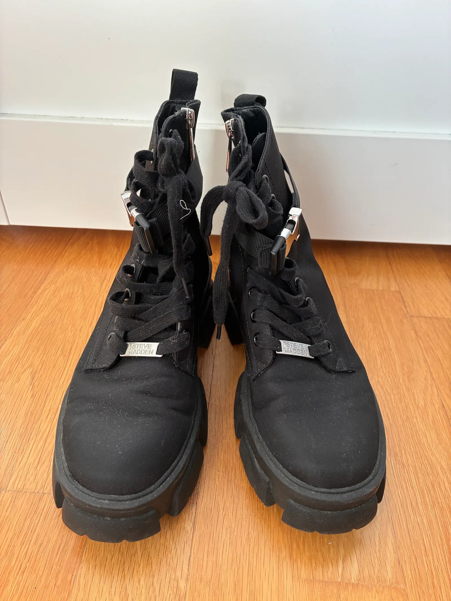 Steve Madden-kängor NWOT