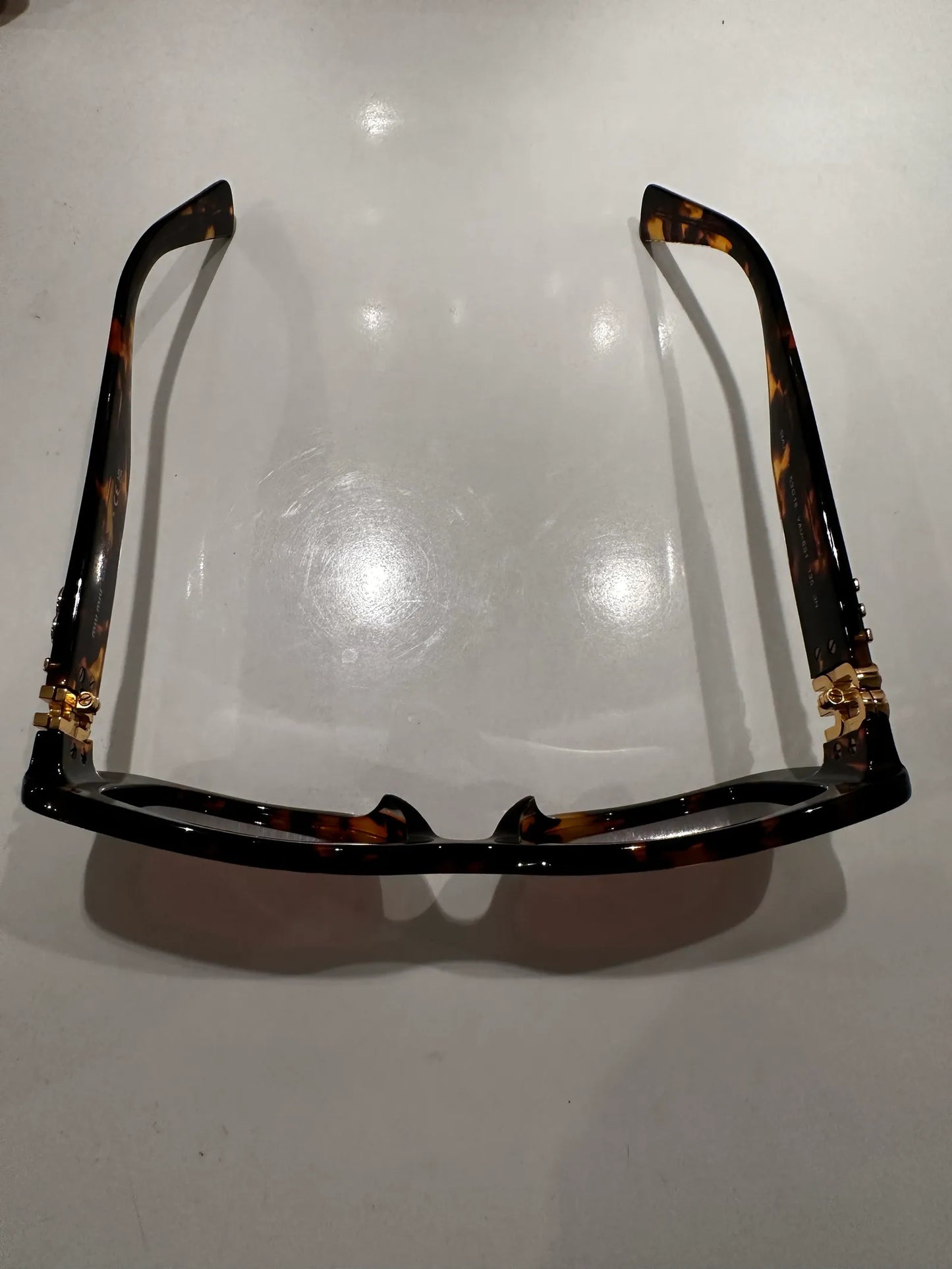 Miu Miu Mu 07ys-solglasögon NWOT