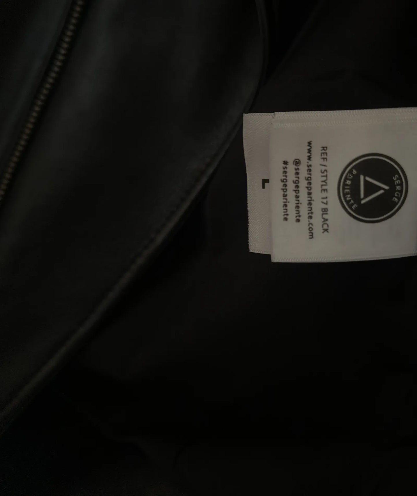Serge Pariente Style-skinnjacka NWOT