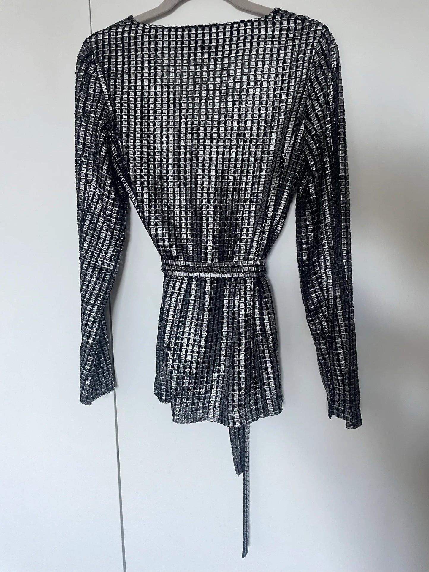 Whyred Sobe Silver-blus NWOT