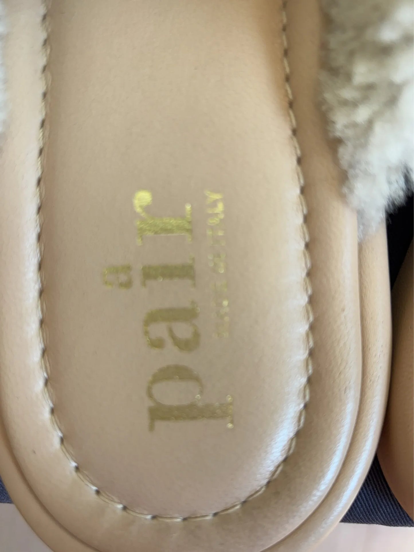 Apair Shoes