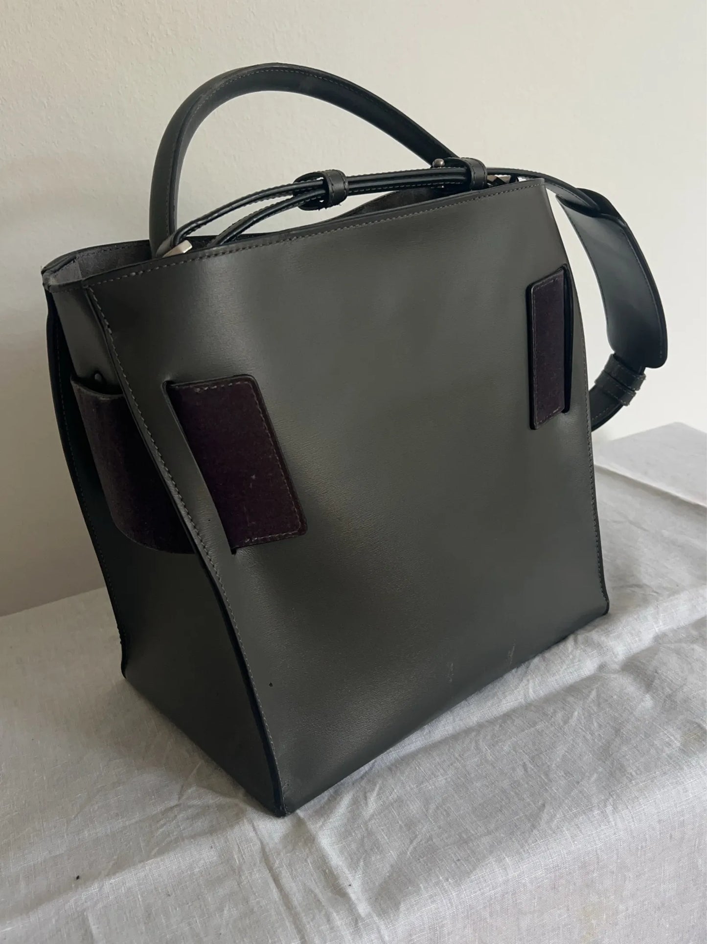 BOYY Devon Handbag
