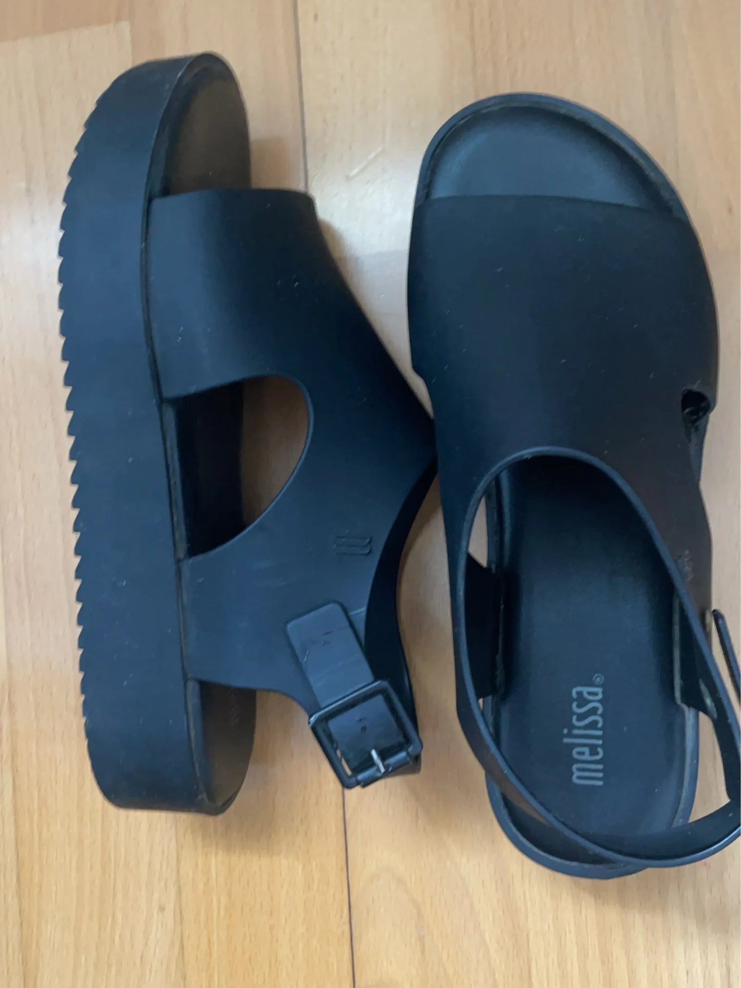 Melissa-sandaler