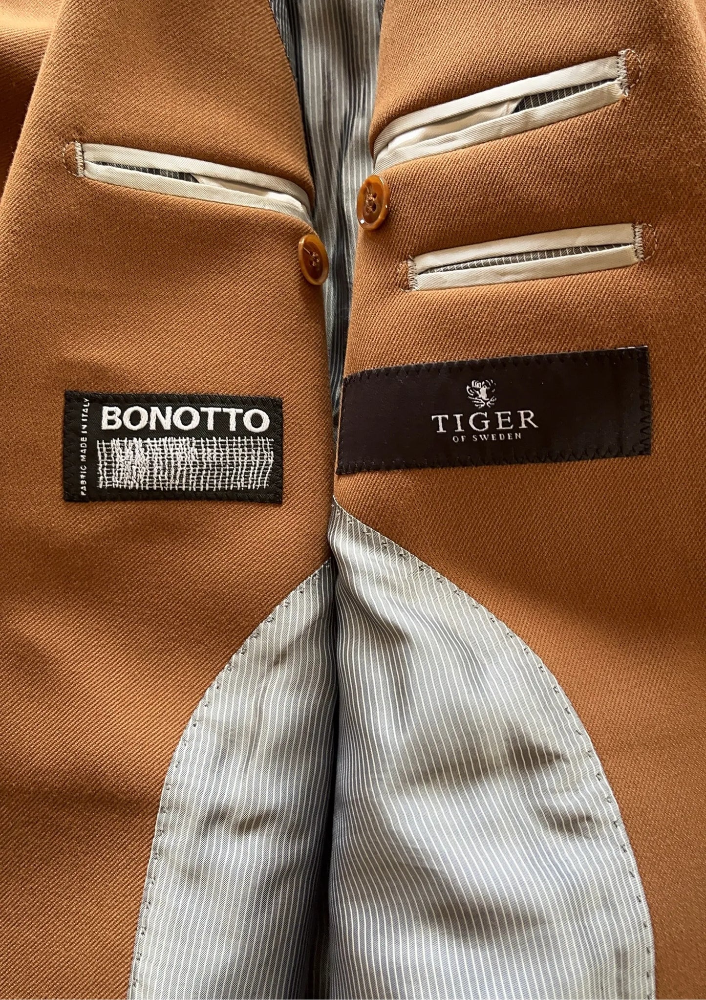 Tiger of Sweden Suit