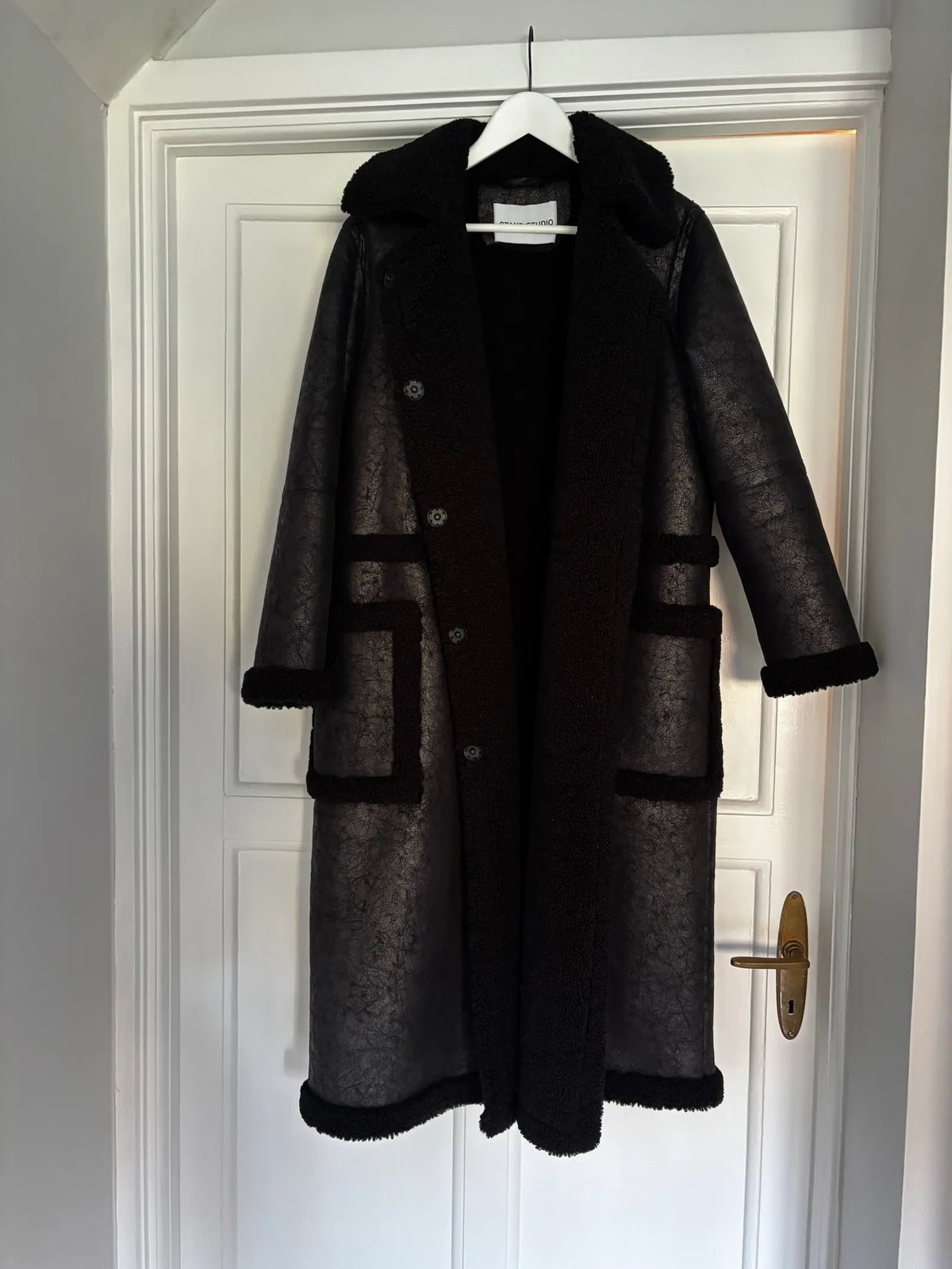 Stand Studio Adriana-kappa NWOT