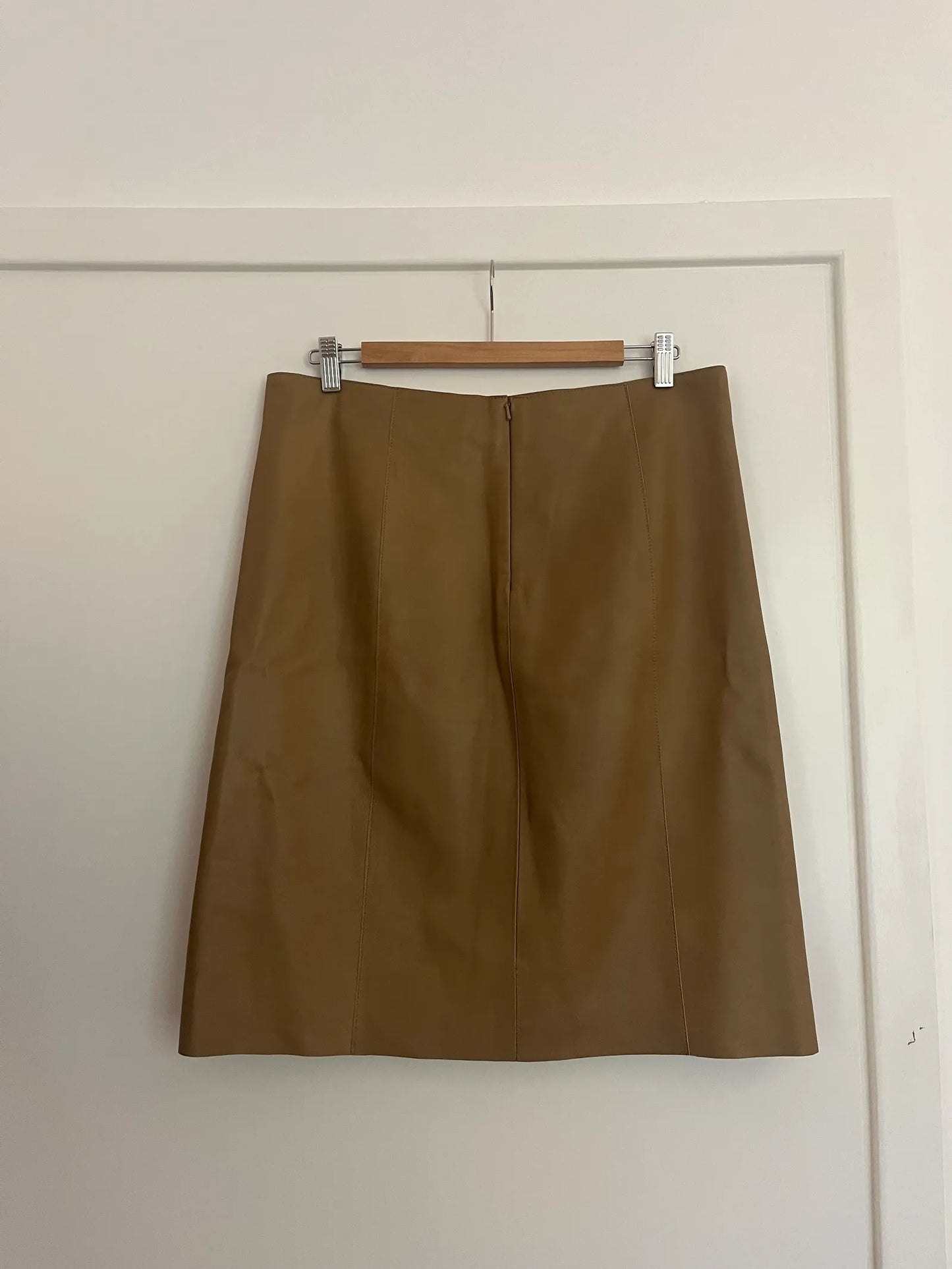Massimo Dutti-skinnkjol NWT