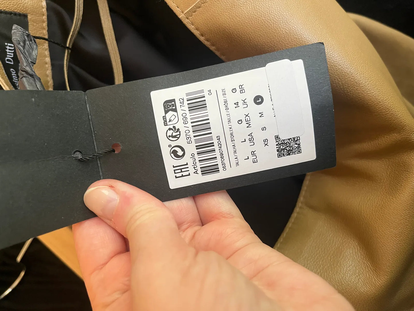 Massimo Dutti-skinnkjol NWT