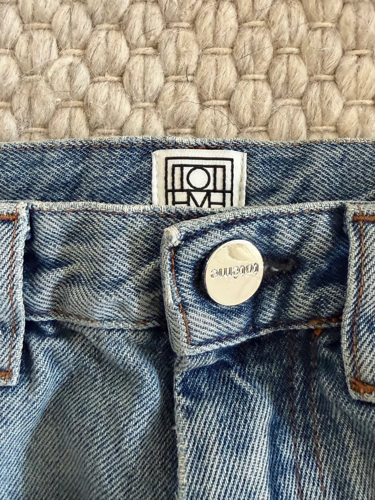 Toteme Twisted Seam Denim-jeans