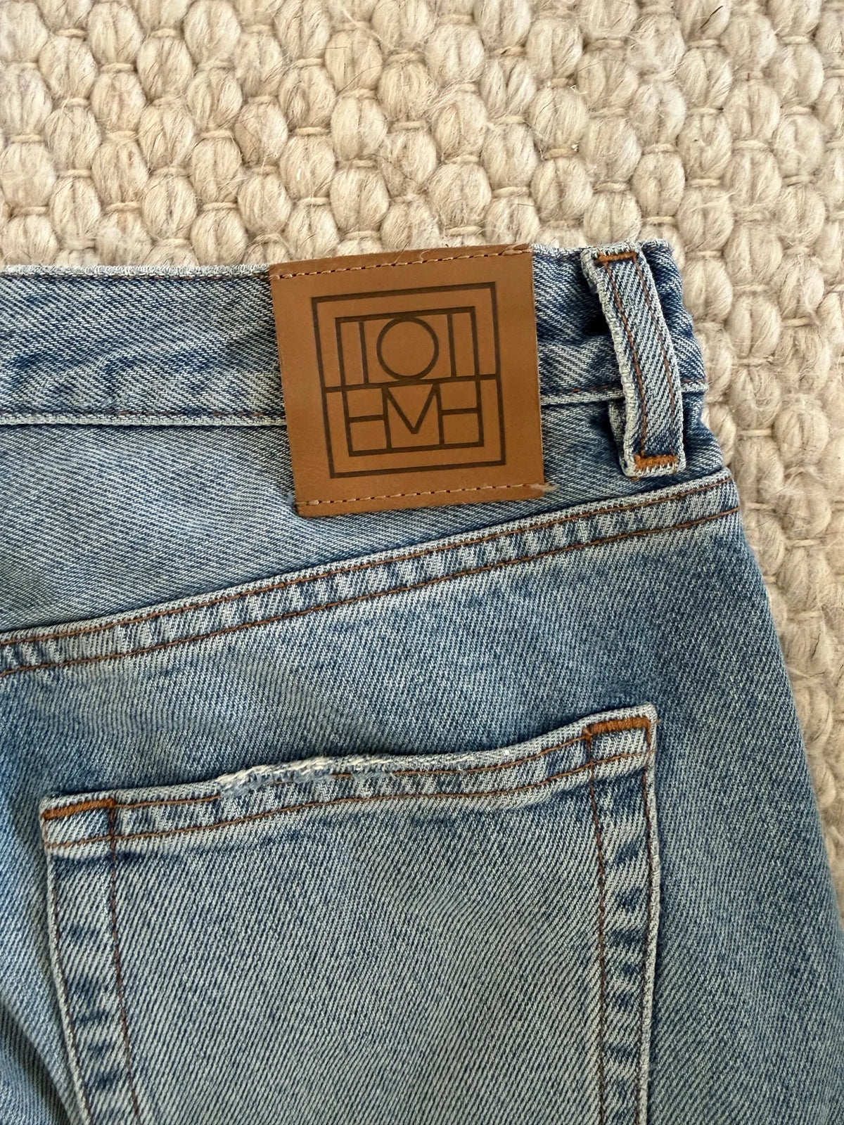 Toteme Twisted Seam Denim-jeans
