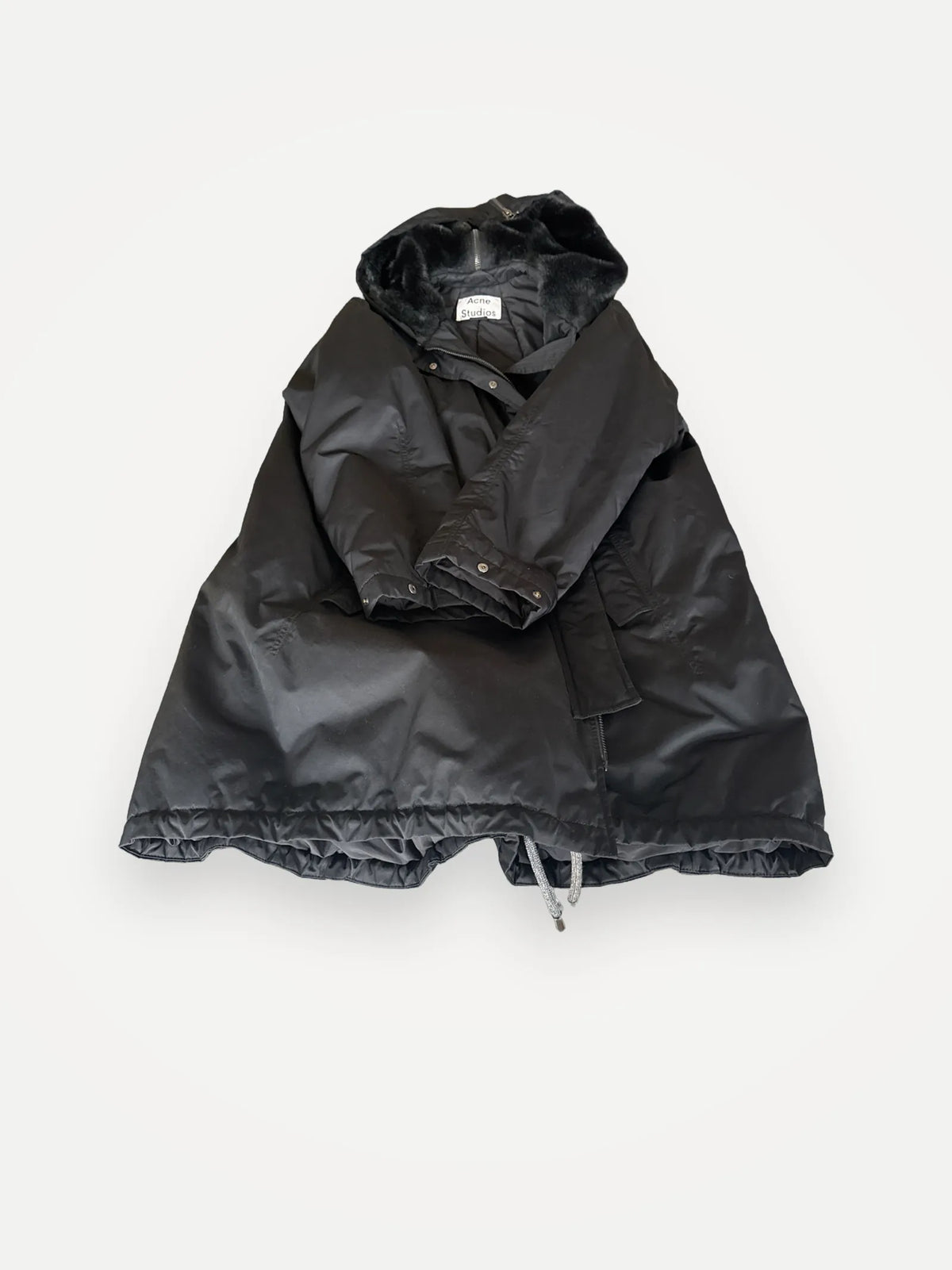Acne Studios-kappa