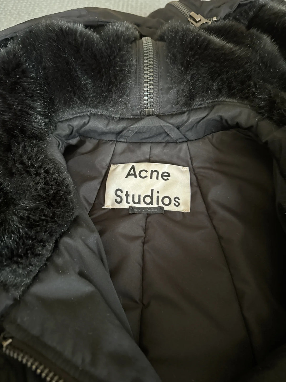 Acne Studios-kappa